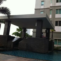 Photo taken at Apartement Thamrin Residences tower B (Pool Side 5th floor) by Rizziansyah S. on 9/26/2012
