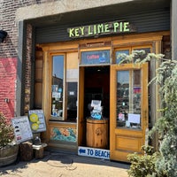 Photo taken at Steve&amp;#39;s Authentic Key Lime Pies by Joel S. on 4/15/2024