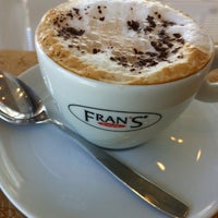 12/17/2012 tarihinde Ariel K.ziyaretçi tarafından Fran&amp;#39;s Café'de çekilen fotoğraf