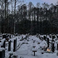 Photo taken at Смоленское православное кладбище by Pavel V. on 12/26/2021