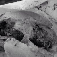 3/26/2014にMonch G.がElbert&amp;#39;s Cheesesteak Sandwichesで撮った写真