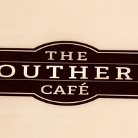 Foto diambil di The Southern Cafe oleh Sonny F. pada 10/26/2019