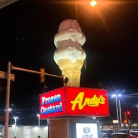 Photo taken at Andy&amp;#39;s Frozen Custard by Sonny F. on 10/9/2021