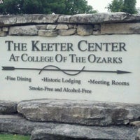รูปภาพถ่ายที่ The Keeter Center College Of The Ozarks โดย Sonny F. เมื่อ 8/22/2019