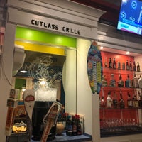 Foto tirada no(a) Cutlass Grille por Brian W. em 11/22/2019