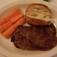 Photo taken at Embers Steakhouse by Ken P. on 7/28/2018