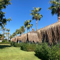 Foto diambil di Mirada Del Mar Resort oleh Ozlem E. pada 10/5/2022