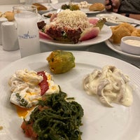 Photo taken at Poyraz Balık Restaurant by Ozlem E. on 3/2/2024