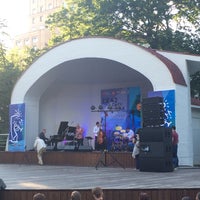 Photo taken at Джаз в саду «Эрмитаж» by Maria M. on 8/15/2015