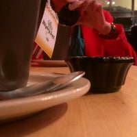 Foto tirada no(a) Moloko The Art of Crepe and Coffee por Xander R. em 11/27/2012