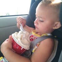 Photo taken at Cold Stone Creamery by Kristy W. on 7/6/2015