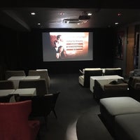 Photo taken at Screening Room by Cheen T. on 1/6/2018