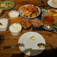 Das Foto wurde bei Omar Shariff Authentic Indian Cuisine von Cheen T. am 6/20/2020 aufgenommen