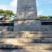 Photo taken at The Cenotaph (War Memorial Monument) by Cheen T. on 5/31/2020