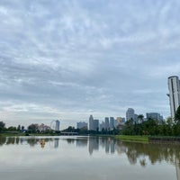 Photo taken at Kallang River by Cheen T. on 2/13/2023