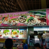 Photo taken at Soon Lee Fishball Noodle by Cheen T. on 11/8/2020