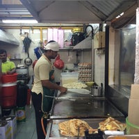 Photo taken at Jamirah Indian Muslim Food by Cheen T. on 10/12/2015