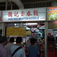 Photo taken at Wai Kee Wanton Noodle by Cheen T. on 5/1/2014