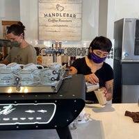 Photo taken at Handlebar Coffee by Hemang on 9/11/2021