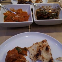 9/12/2013에 Shayna님이 Marigold Indian Bistro에서 찍은 사진