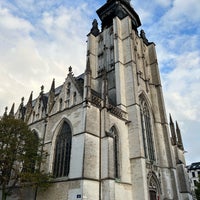 Photo taken at Église Notre-Dame de la Chapelle / Onze Lieve Vrouw Ter Kapellekerk by Bill W. on 9/29/2022