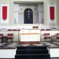 รูปภาพถ่ายที่ Virginia-Highland Church โดย Randie E. เมื่อ 1/13/2013