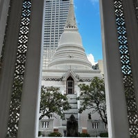 Photo taken at Wat Patumwanaram by iBEERZ on 12/6/2023