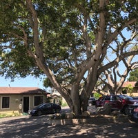 Sea Breeze Inn And Cottages Monterey 1100 Lighthouse Ave