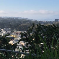 Photo taken at UCSF Flight Attendant Medical Research Institute Garden Terrace by Leslie on 10/18/2018