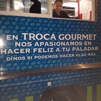 รูปภาพถ่ายที่ La Troca Gourmet Food Truck โดย C S. เมื่อ 9/5/2014