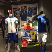 puma store rome