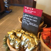 Photo taken at Starbucks by Cesar L. on 11/13/2012