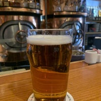 Photo taken at Oak Creek Brewery And Grill by Christopher L. on 3/5/2023