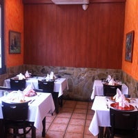 2/17/2013 tarihinde Sara S.ziyaretçi tarafından Taverna El Ficus'de çekilen fotoğraf