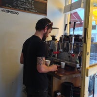 8/29/2013 tarihinde Serg Y.ziyaretçi tarafından Bambino Coffee'de çekilen fotoğraf