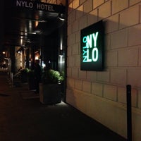 11/4/2014 tarihinde Charlotte en Villeziyaretçi tarafından NYLO New York City'de çekilen fotoğraf