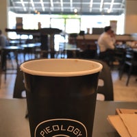 Photo taken at Pieology Pizzeria by Wendell F. on 4/20/2017