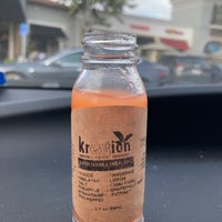 Photo taken at Kreation Organic Juicery by Brian C. on 6/1/2021