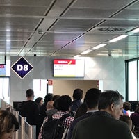 Photo taken at Gate A7 by Javier O. on 11/11/2018
