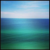รูปภาพถ่ายที่ Splash Resort Panama City Beach โดย Lizzie O. เมื่อ 5/28/2013