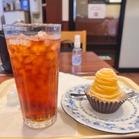 Photo taken at Doutor Coffee Shop by Rei I. on 6/26/2022