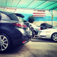 Photo taken at Tio Car Wash by Marco R. on 3/6/2013