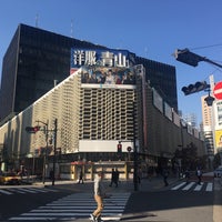 Photo taken at New Shimbashi Building by さえく コ. on 11/5/2017