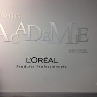 Photo taken at L&amp;#39;Oréal by Katrien D. on 4/24/2017