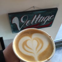 1/17/2015에 Brad K.님이 Voltage Coffee &amp;amp; Art에서 찍은 사진