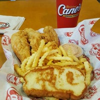 Photo taken at Raising Cane&amp;#39;s Chicken Fingers by Lagarto T. on 5/16/2016