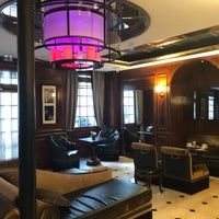 Foto diambil di Hôtel Belmont oleh Sarah L. pada 4/15/2019