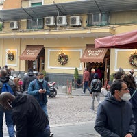 Das Foto wurde bei Ceraldi Caffè von Giovanni M. am 1/2/2022 aufgenommen