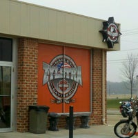 12/1/2012에 Kari R.님이 Zylstra Harley-Davidson에서 찍은 사진
