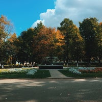 Photo taken at Фонтан в парке «Липки» by Ольга V. on 9/21/2019